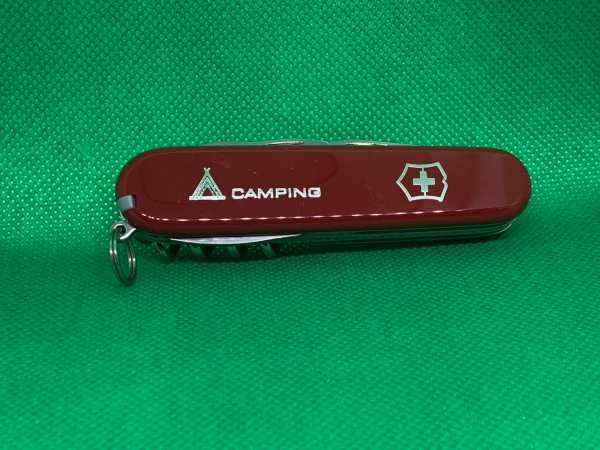 Victorinox_Caper_Camping2